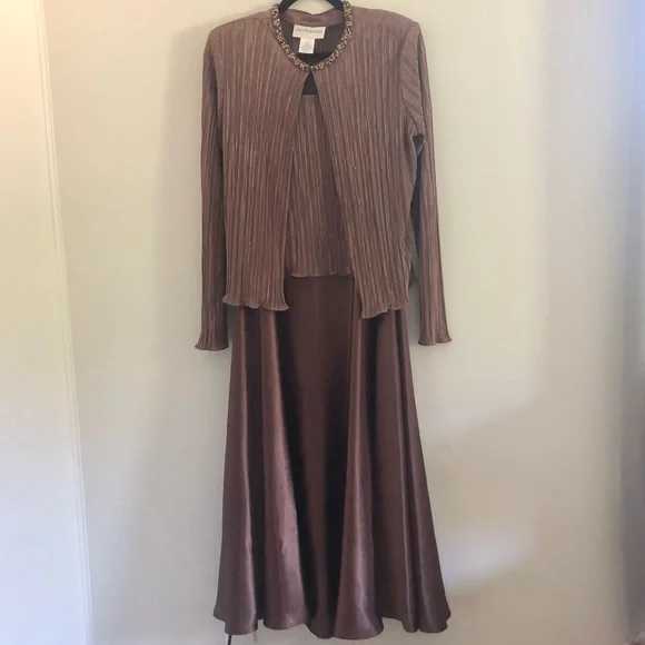 David's Bridal | Dresses | Davids Bridal Mob Dress Set In Bronze 2 | Poshmark David's Bridal | Dresses | Davids Bridal Mob Dress Set In Bronze 2 | Poshmark
